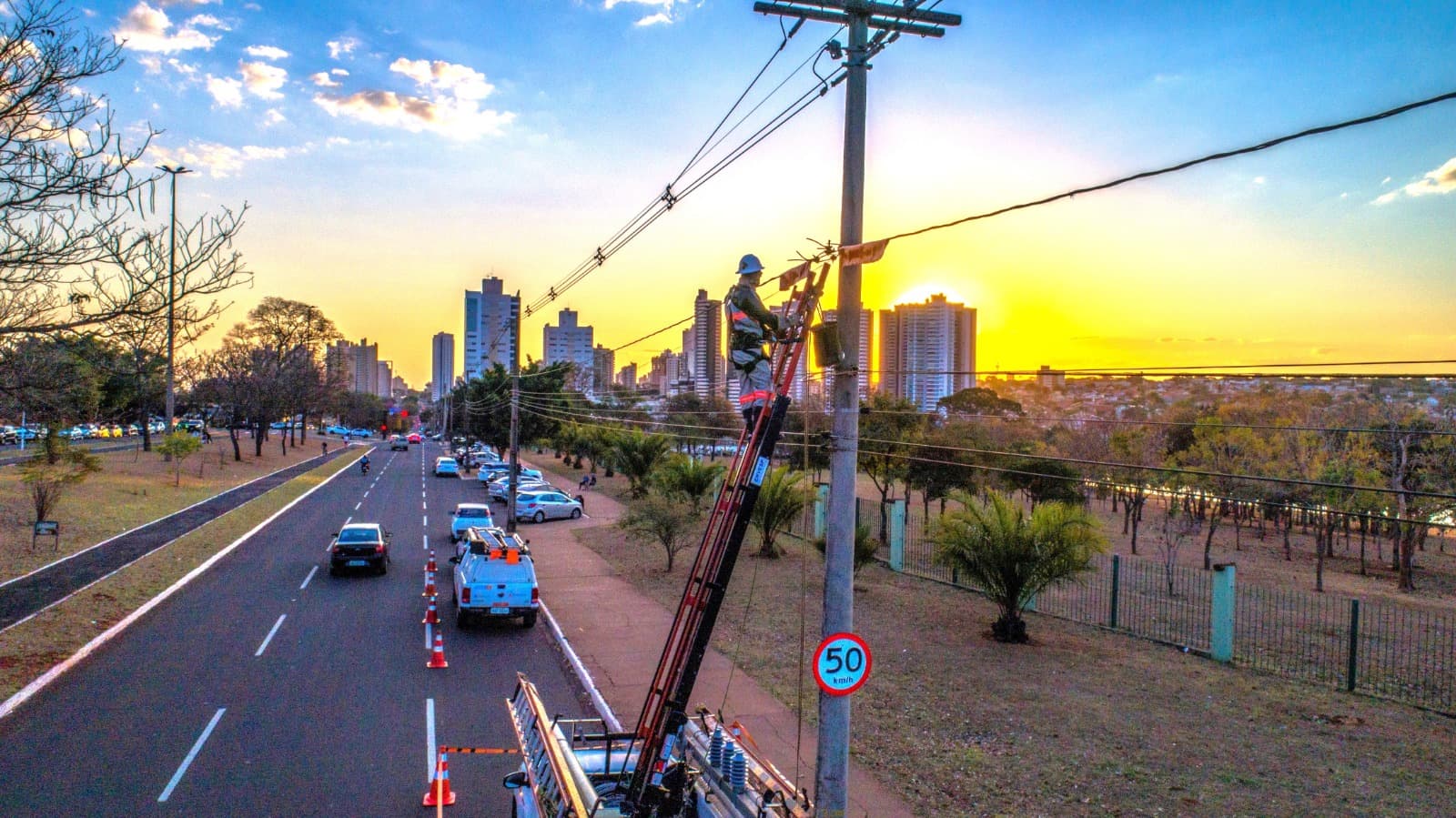 Energisa suspende desligamentos e reforça equipes para a eleição