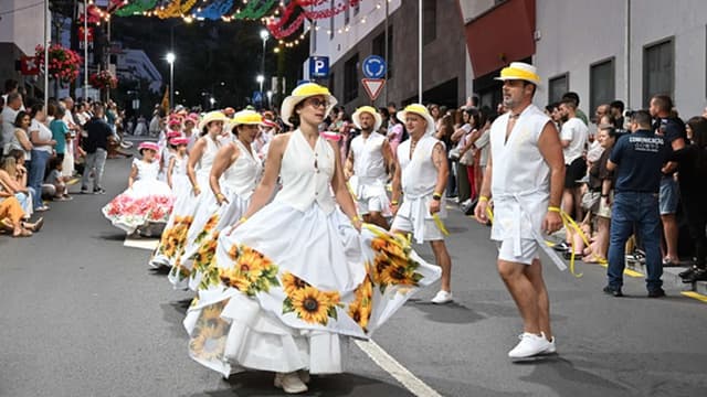 Cor e tradição ‘marcharam’ em Câmara de Lobos