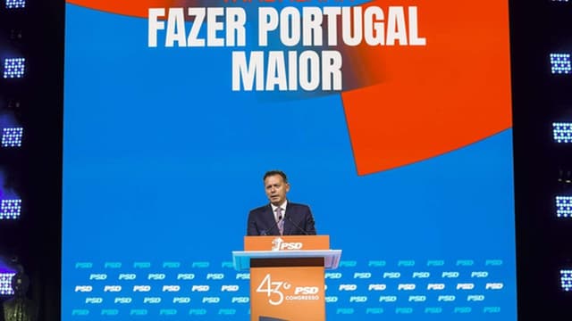 Montenegro acusa oposições de falta de coragem e "destratar a mudança"