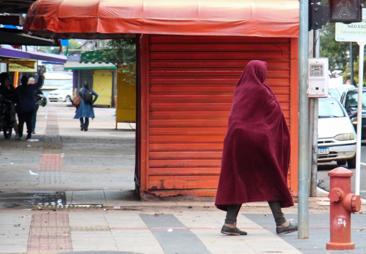 Com sensação térmica de 4,6°C, população teme a quarta-feira: “Vai ser tenso”