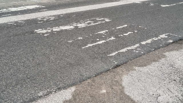 Sinalização rodoviária no Porto Santo perde visibilidade devido às obras