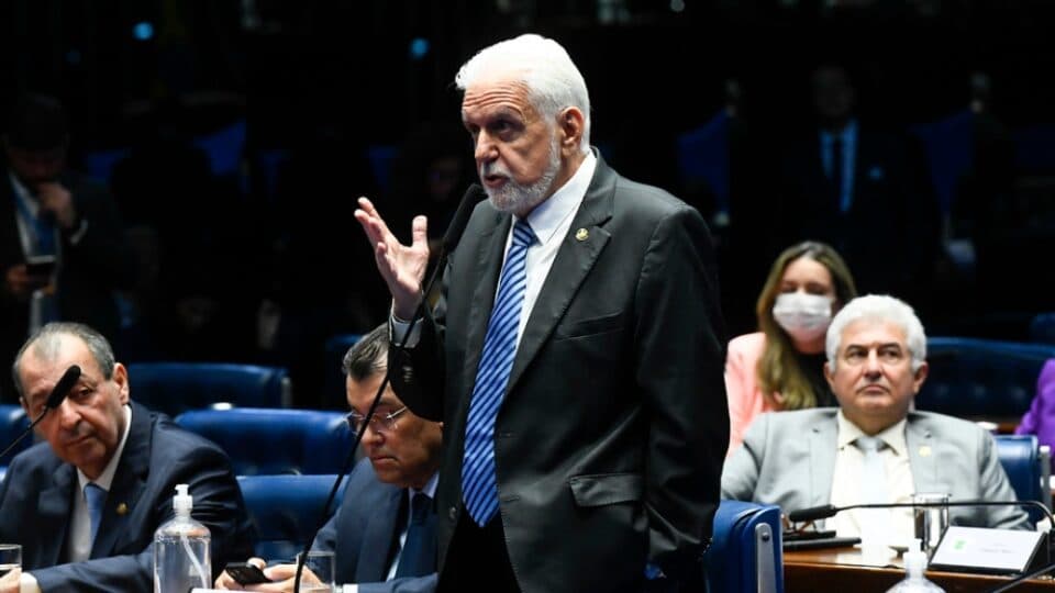 Líder de Lula teria recebido pagamentos e voos de jatinho de Vorcaro