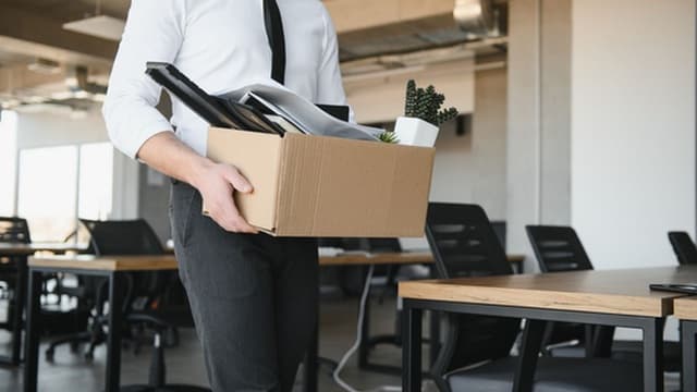 Número de desempregados nos centros de emprego recua 8,7% em Maio