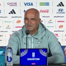 <![CDATA[ Roberto Martínez: «Pausas de hidratação? É um aspeto muito importante, revolucionário, porque agora o jogo são quatro partes» ]]>