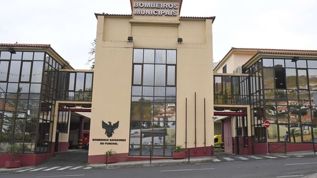 Simulacro mobiliza Bombeiros Sapadores no Funchal
