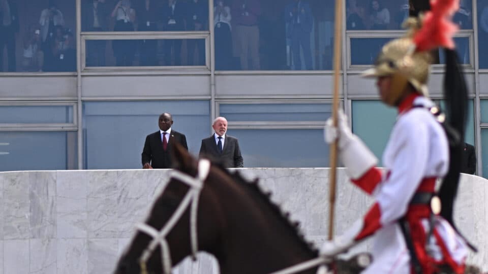 GSI comete gafe e nomeia oficiais “Fulano” e “Cicrano” para a segurança de Lula