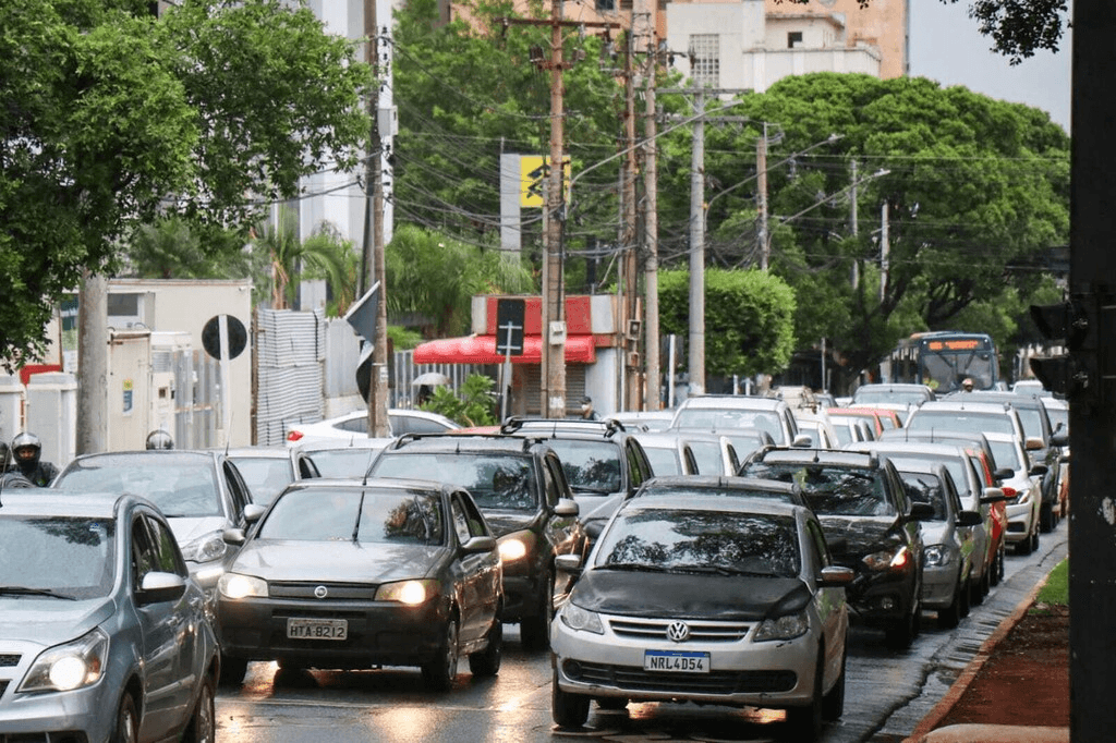 Placas finais 7 e 8 entram na última semana para renovar licenciamento