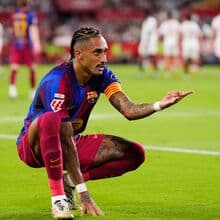 <![CDATA[ Raphinha atinge marca goleadora só superada por Cristiano Ronaldo na história da La Liga ]]>