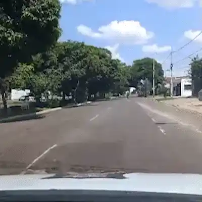 Ar-condicionado furtado de loja é abandonado na Orla Ferroviária