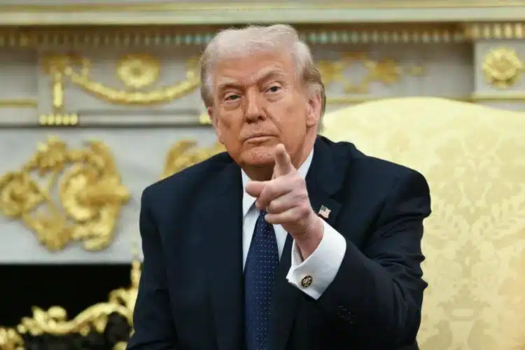Trump ameaça resposta devastadora após tensões em campo de gás no Golfo
