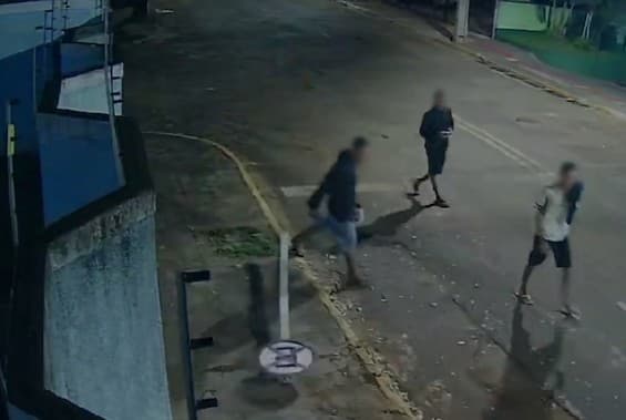 Agetran alerta para riscos de danos e furtos em placas de trânsito