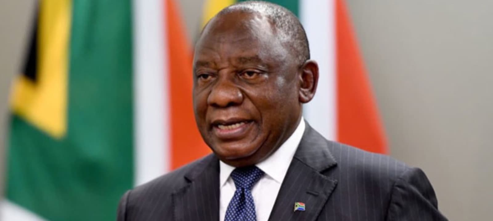 Ramaphosa pede aos sul-africanos que não culpem imigrantes pelos desafios do país